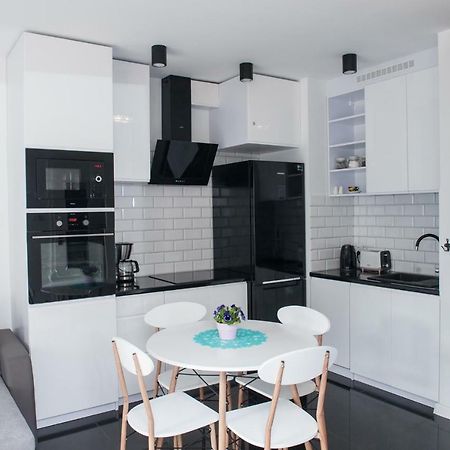Apartament Winogrady Hawelanska Poznan Ngoại thất bức ảnh